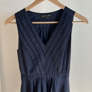 Banana Republic Navy Blue Dress – V-Neck & Flattering Fit